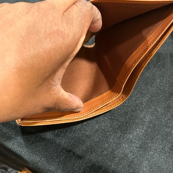 Loewe Men’s Brown Leather Wallet EUC - Picture 4 of 12